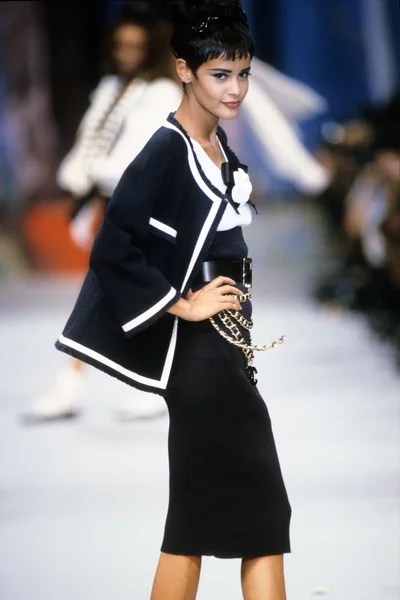 Look 33